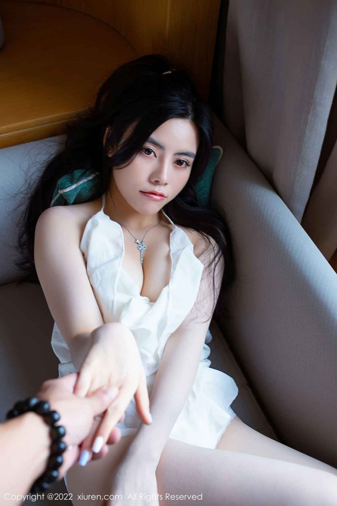 XiuRen 秀人 No.5929 白甜 白丝少女性感写真 - 3