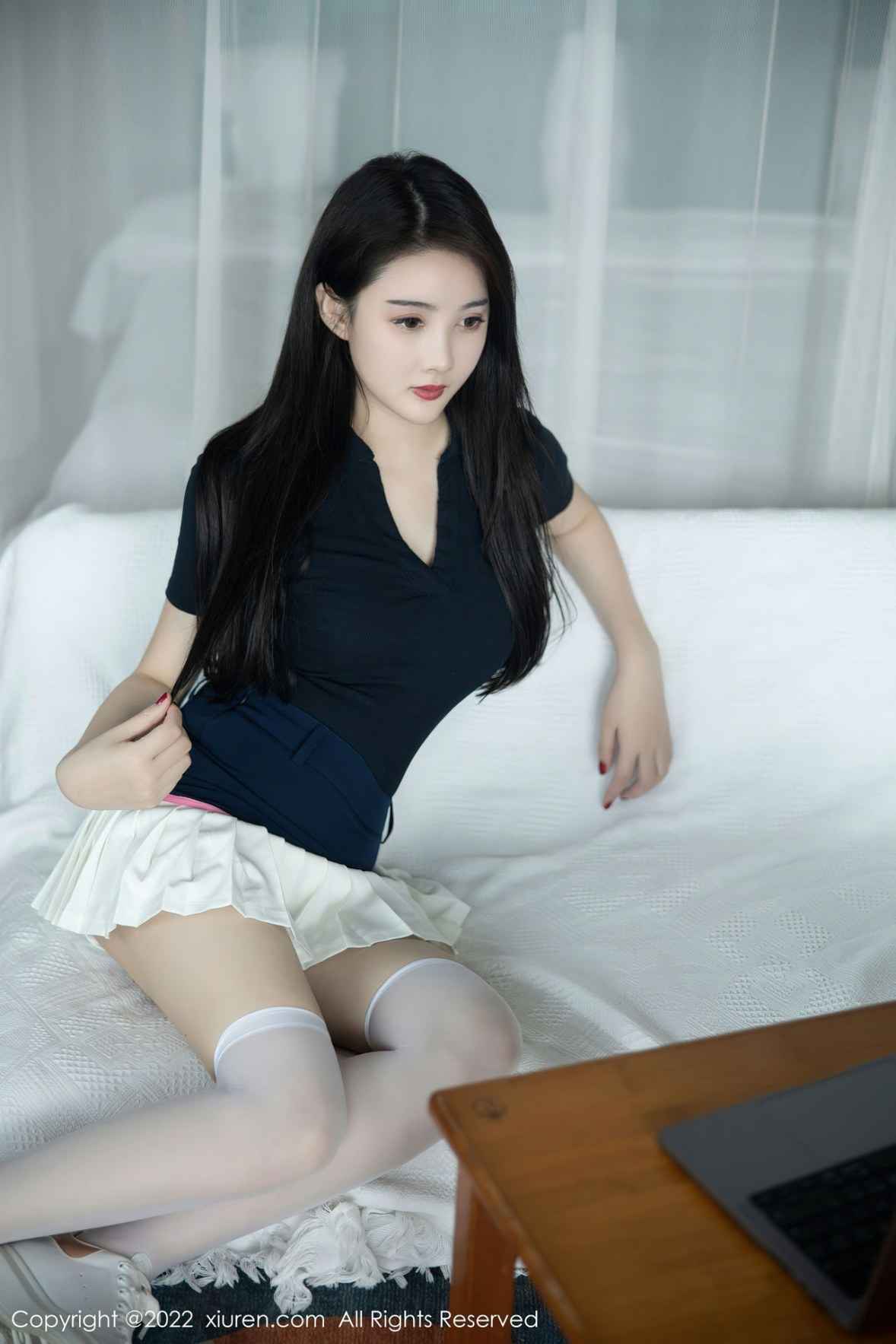 XiuRen 秀人 No.5870 summer宝宝 粉色蕾丝内衣性感写真 - 1